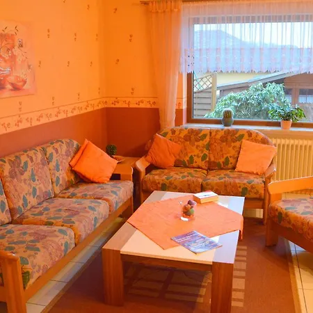 Apartment Spacious Apartment In Ulmen With Garden *