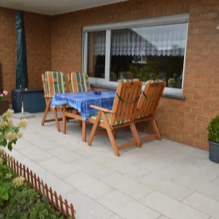 Spacious Apartment In Ulmen With Garden Apartment *