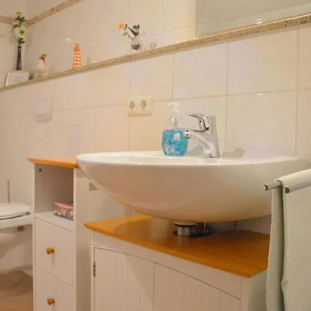 Spacious Apartment In Ulmen With Garden *